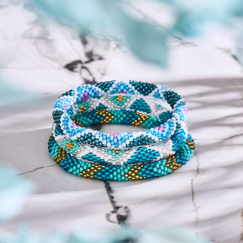 Délice des dauphins | Bracelet de perles de verre de l'Himalaya